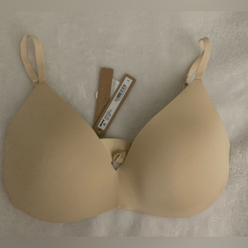 SKIMS WIRELESS FORM PUSH UP PLUNGE BRA-SAND-34D-BNWT